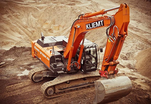 工程机械中挖掘机的培训课程